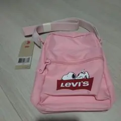 [新品] リーバイス　スヌーピー　コラボ　ショルダーバッグのサムネイル