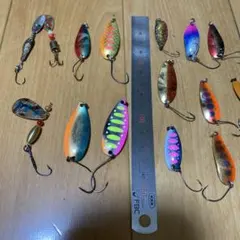 美品 シマノ カーディフ スプーンセット 138枚 管釣り SHIMANO シマノ カーディフ サーモンスプーン - メルカリ