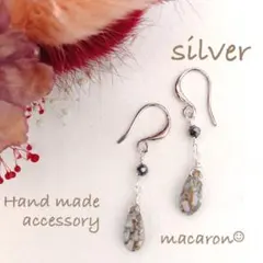 高品質シルバー☆天然石ピアス　コッパーブルーオパールとキラキラブラック　シンプル