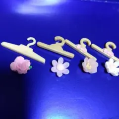 みゆ様、専用のシルバニアハンガーでございます。