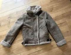 ZARA の TRF collection フェイクムートンジャケットsizeM