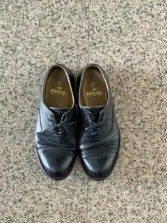 REGAL ストレートチップ パンチング 黒 25.5cm ビジネスシューズ