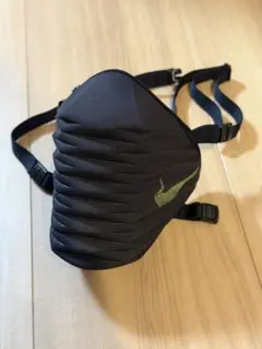 Nike Venture マスク