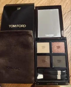 【新品未使用】TOM FORD アイカラー クォード#46 エンバーブロンズ