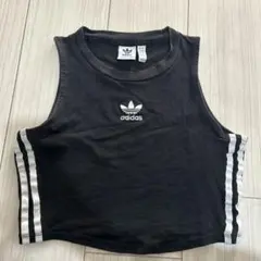 adidas ブラック クロップドタンクトップ OTサイズ