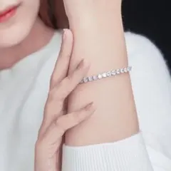 スワロフスキー風 テニスブレスレット シルバー4mm☆19cm CZダイヤ