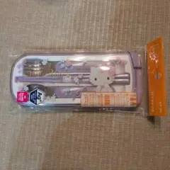新品　サンリオ「ハローキティ」　トリオセット　カトラリー　キティちゃん