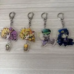 ジョジョの奇妙な冒険 アクリルキーホルダー 3種セット - メルカリ