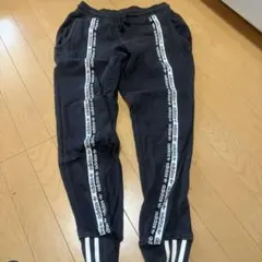 アディダス　スウェットズボン