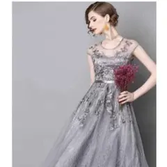 グレー パーティードレス　レース 中古