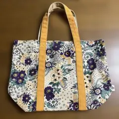 UNIQLO 花柄 キャンバストートバッグのサムネイル
