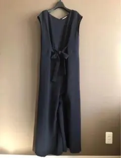 Noble ノーブル ダブルクレープスリーブレスオールインワン ネイビー