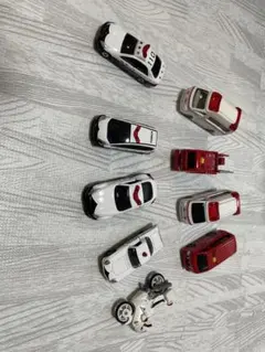ミニカー 8台セット パトカー 救急車 消防車 バイク