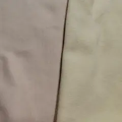 ベージュ と薄黄色ニット生地 2種類