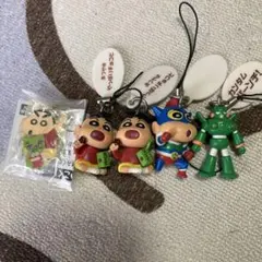 クレヨンしんちゃん フィギュアストラップ 4個セットチョコビおまけレア