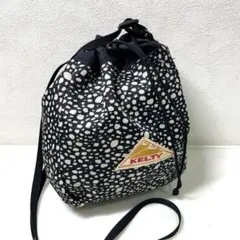 KELTY ケルティ　巾着ショルダー ブラック　ダルメシアンのサムネイル