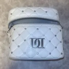 キルティングビジュースクエアミニバッグ　ホワイト