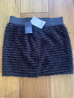 【新品タグ付】VICKY COUTURE フェザーモールスカート ブラック ミニのサムネイル