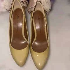 GRACE CONTINENTAL パンプス リボン ベージュのサムネイル