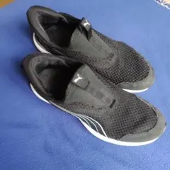 【PUMA】24.5cm PROFOAM　EASE IN　スニーカーのサムネイル