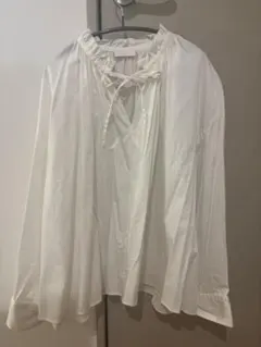 トゥモローランド Ballsey ハイカウントサテン ネックフリルブラウス　36