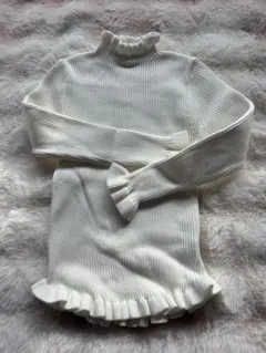 【新品・未使用キッズ フリルリブニット ホワイト 120