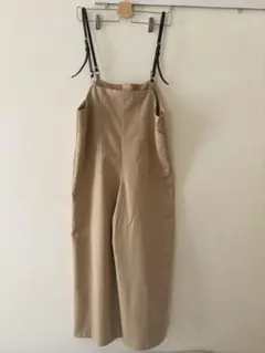 【La-gemme】ベージュ サロペット ワイドパンツ