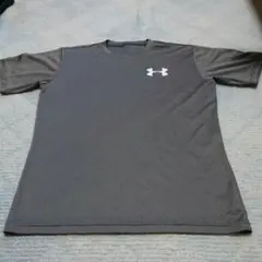 UNDER ARMOUR Tシャツ☆