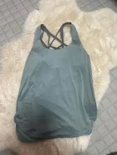 【lululemon】ブラ付きトップス サイズ4