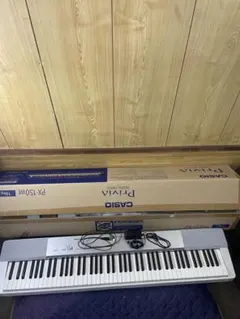 CASIO PX-135 ホワイト 電子ピアノ　本体のみ CASIO PX-135 ホワイト 電子ピアノ 本体のみ CASIO PX-135