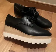 【美品】厚底ローファー　革靴　フェイクレザー　LLサイズ　ブラックのサムネイル
