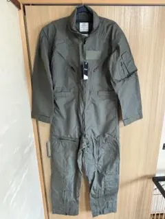 ミリタリーフライトスーツ新品タグ付 サイズ38S(日本サイズM-L)のサムネイル