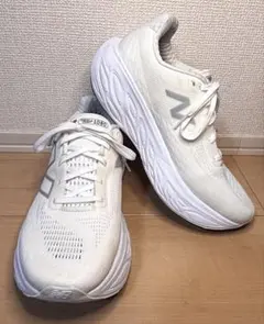 ニューバランス　フレッシュフォーム　1080V14 ホワイト　26.5cm