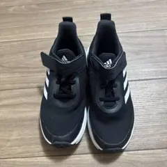 adidas キッズ スニーカー ブラック 22.5センチ