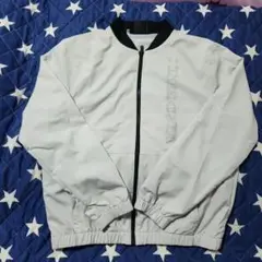 UNDER ARMOUR レディースジャケット ホワイト