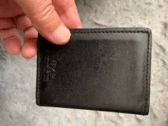 ブラックレザーパスケース