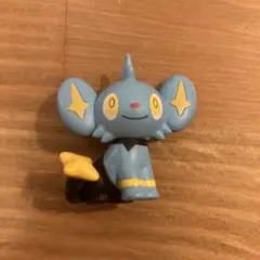 ポケモン　コリンク　フィギュア