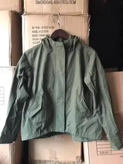 オリーブグリーン フード付きジャケット