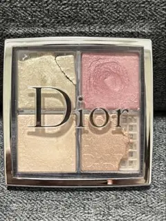 ディオールバックステージ　フェイスグロウパレット004