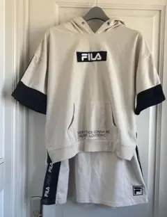FILA フード付きスウェットセットアップ　love toxic