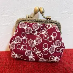 がま口　財布　蝶々　刺繍　ポーチ