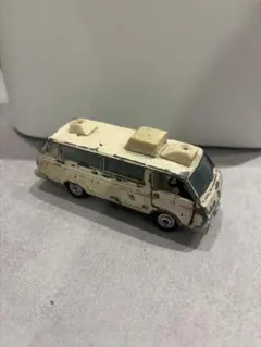 ミニバン型ミニカー 使用感あり