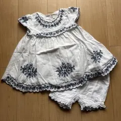 next baby 6-9m ホワイト刺繍セットアップのサムネイル