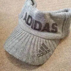 adidas バイザーニットキャップ
