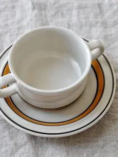 Item thumbnail for item 11c59d19-85e8-48c2-b19c-5e364cbb39f3