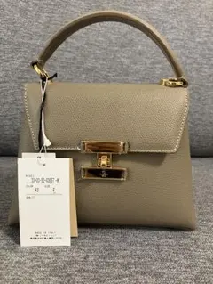 【美品】カルボッティ DIANA ベージュ CARBOTTI カルボッティ ハンドバッグ レディース ベージュ 321