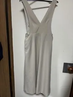 GU ジャンパースカート