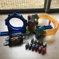 トーマス　ミニプラレールセット 10両付き