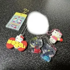 ハローキティ 食玩、カプセルトイ4点セット