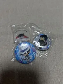 名探偵コナン くら寿司 缶バッジ 2種+アクリルスタンドのサムネイル